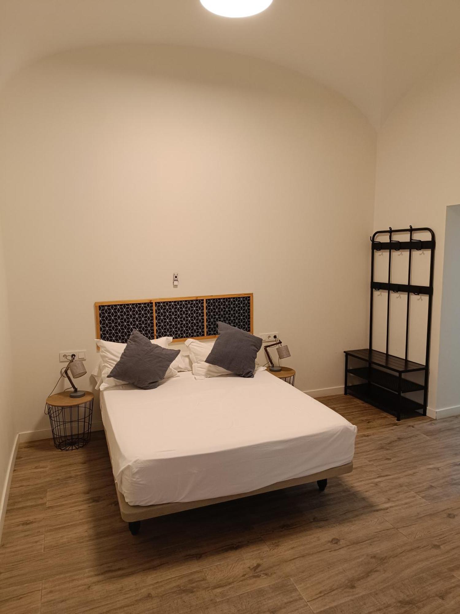 Apartamentos Al-Qazeres Luxury La Concepcion Caces Екстериор снимка