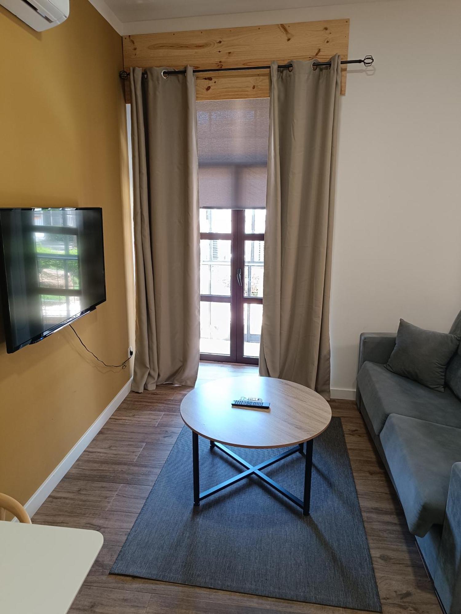 Apartamentos Al-Qazeres Luxury La Concepcion Caces Екстериор снимка
