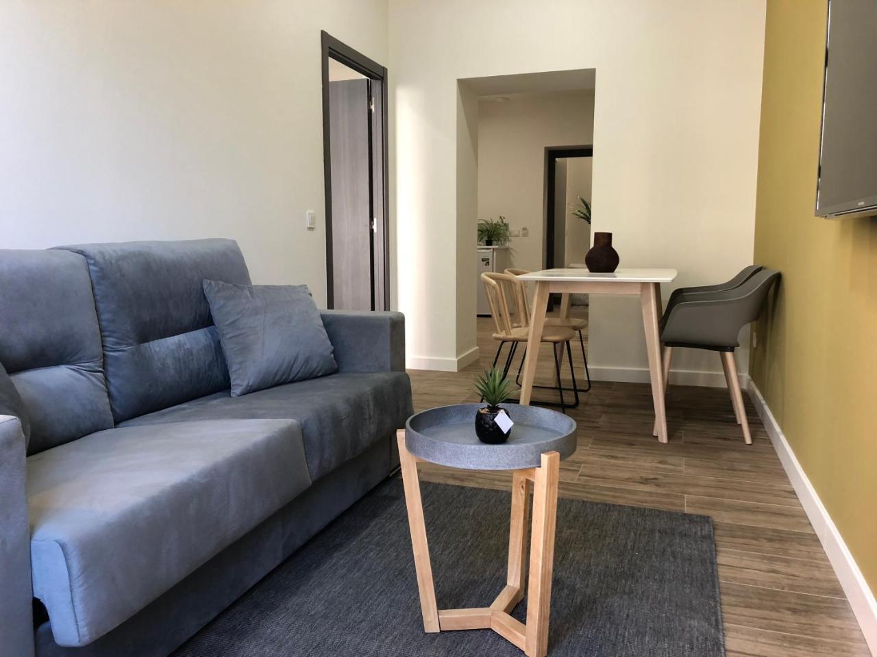 Apartamentos Al-Qazeres Luxury La Concepcion Caces Екстериор снимка