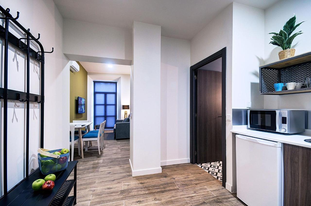 Apartamentos Al-Qazeres Luxury La Concepcion Caces Екстериор снимка